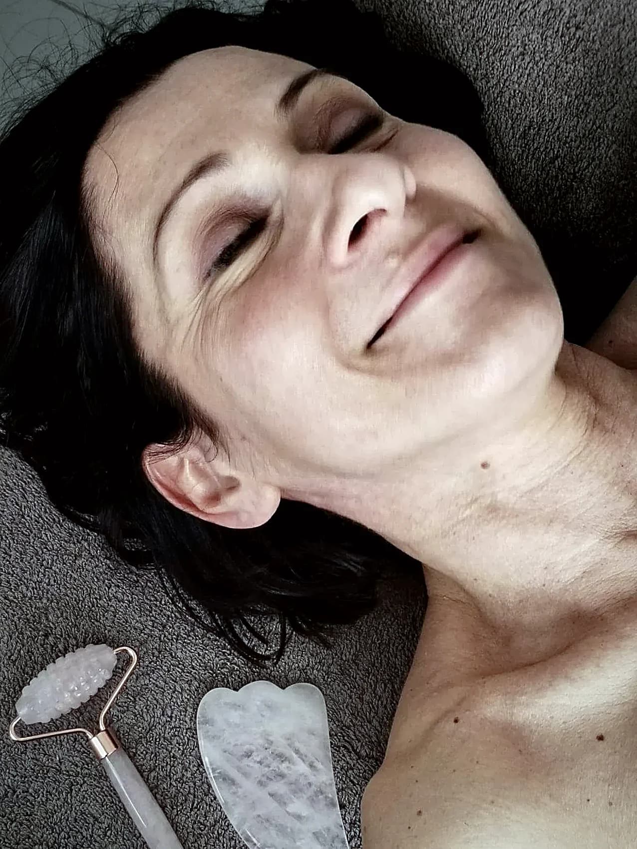 Gua sha Face Ritual